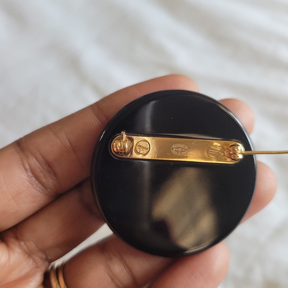Chanel Brooch - Picture 8 of 12